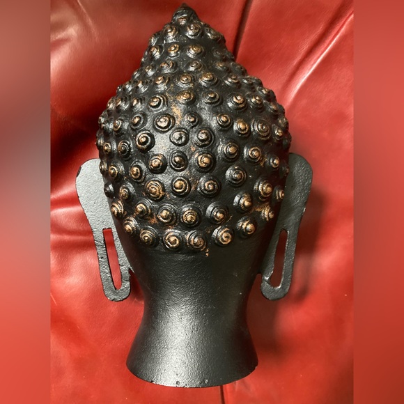 Elegant Black Buddha Head Sculpture. Metal - Picture 3 of 6
